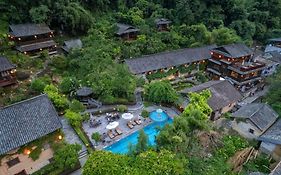 Yangshuo Ancient Garden Boutique Hotel-English Speaking Team&Swimming Pool&Activities Organized&Free Pick Up From Airport Or Ts Over 4 Nights